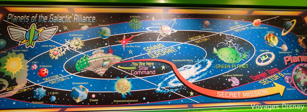 Voyages Disney : Comment occuper les enfants dans les files d’attente ? (Disneyland Paris : Buzz Lightyear Laser Blast queue, Buzz l'Eclair file d'attente, Mickey caché, hidden Mickey)